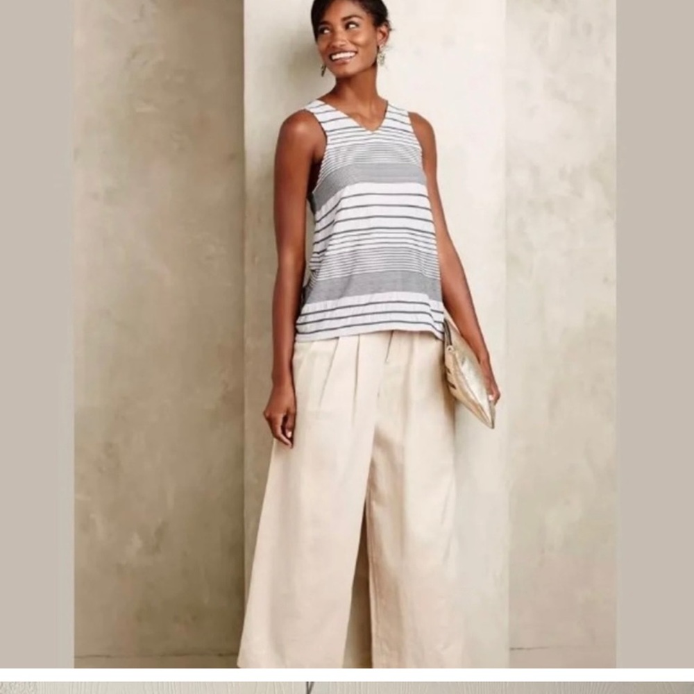 DELETTA ANTHROPOLOGIE GRAY STRIPE CROSSOVER SPLIT BACK TANK TOP